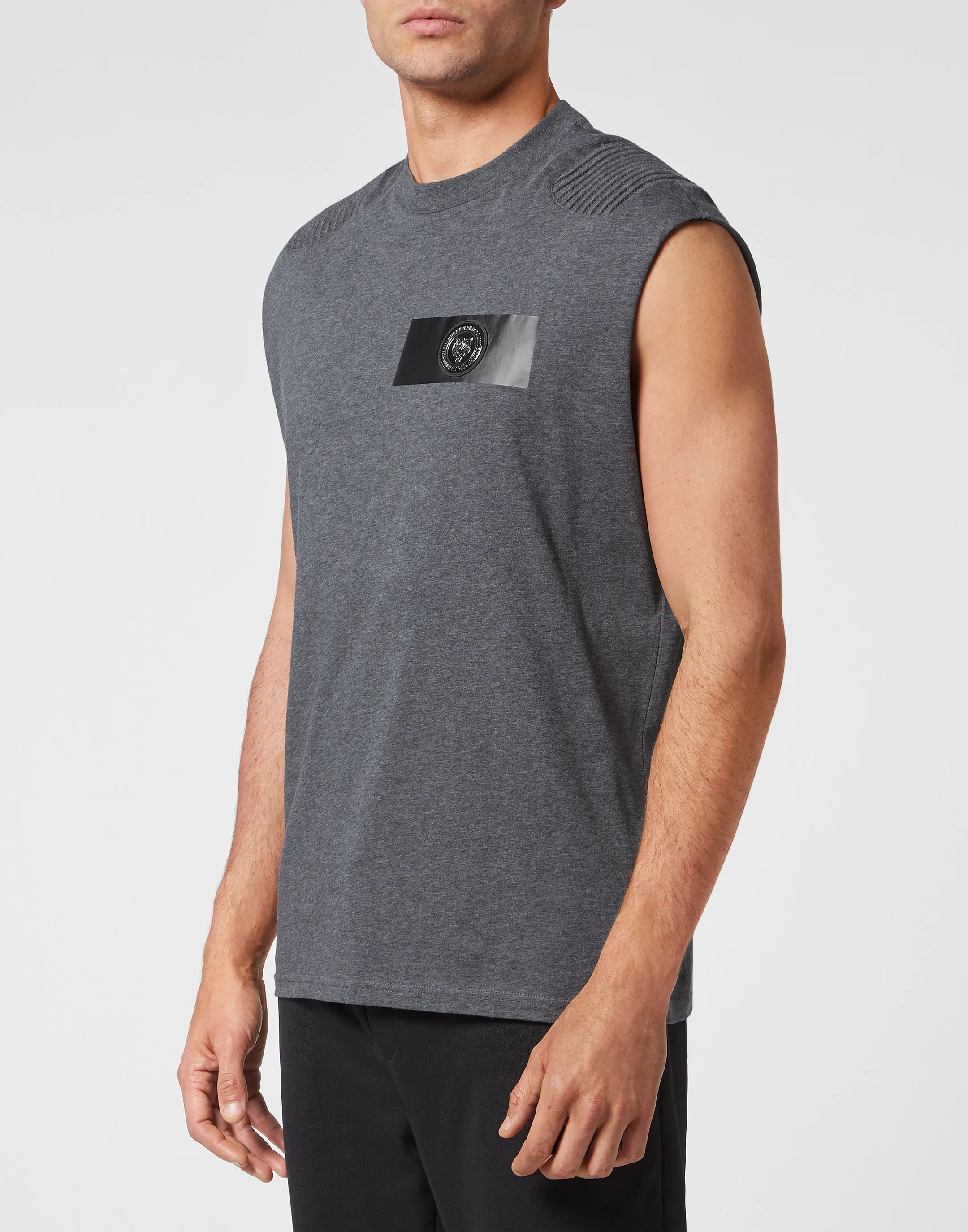 T-shirt Round Neck Sleeveless