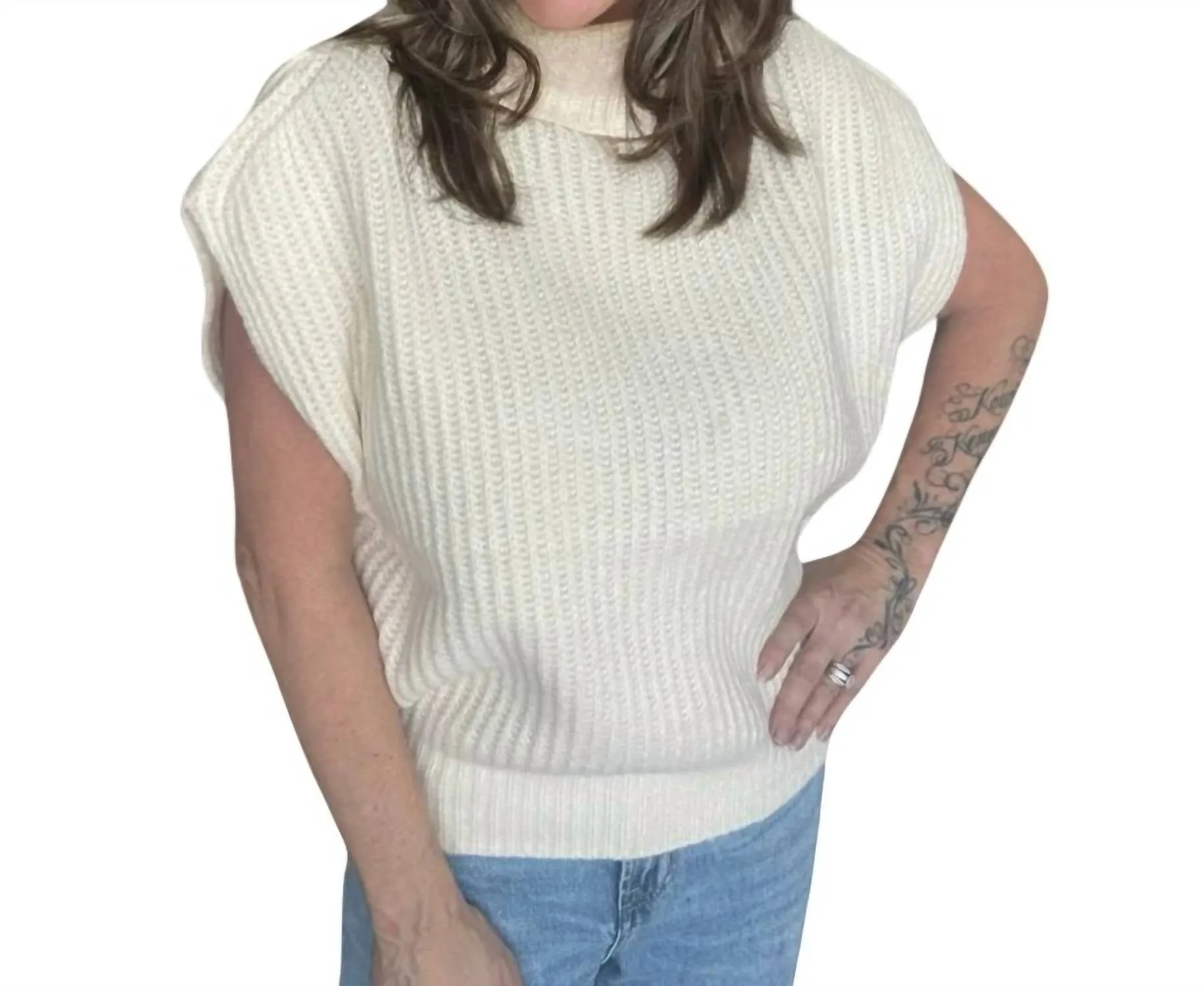 Turtleneck Sweater Top In Cream