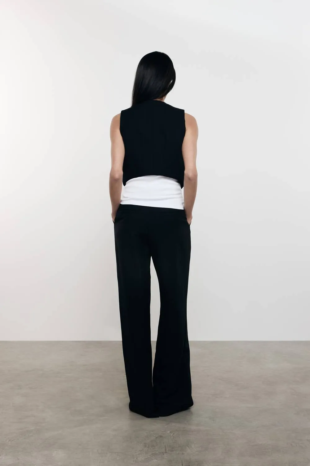 Twill Vest In Black