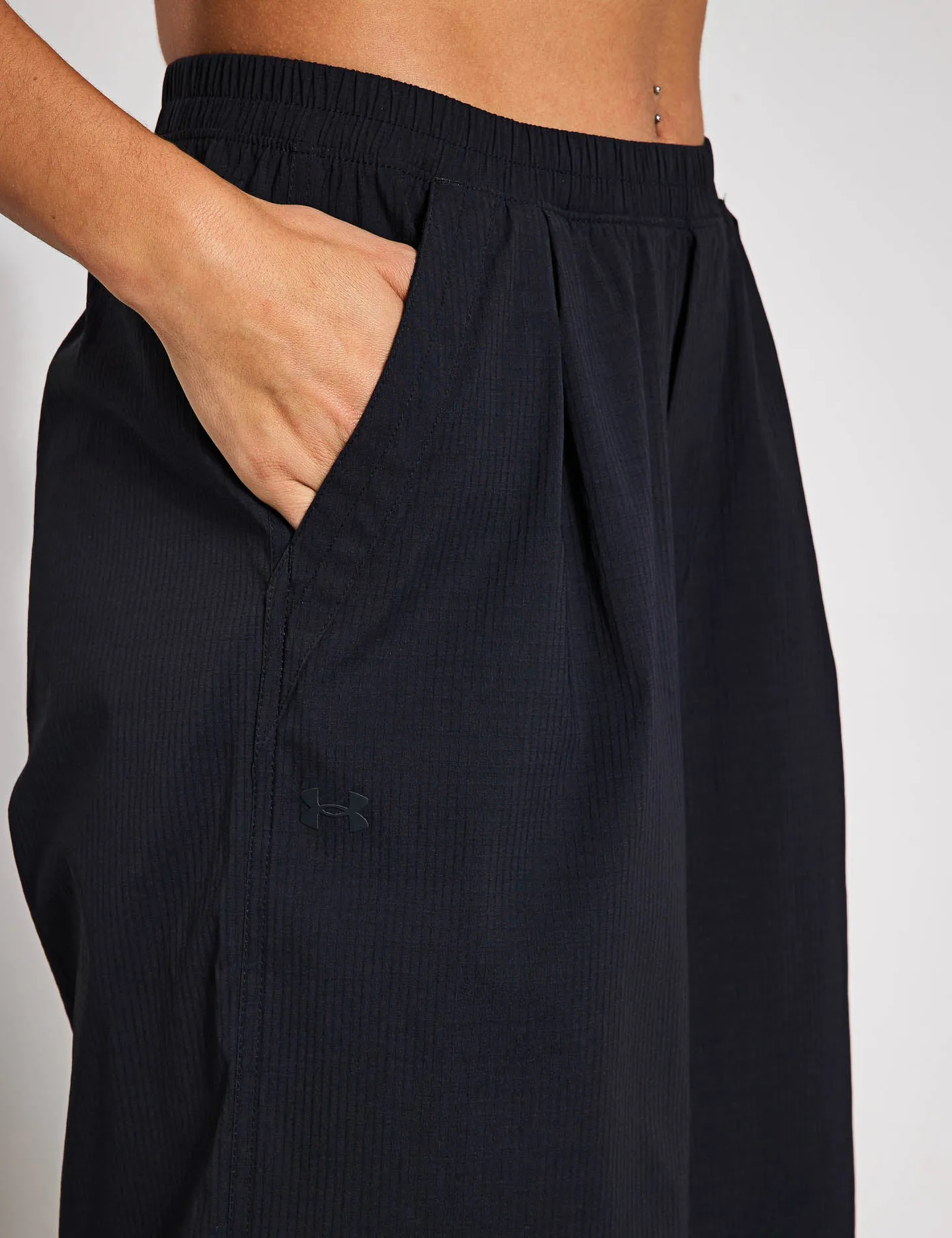 Unstoppable Woven Parachute Pants - Black