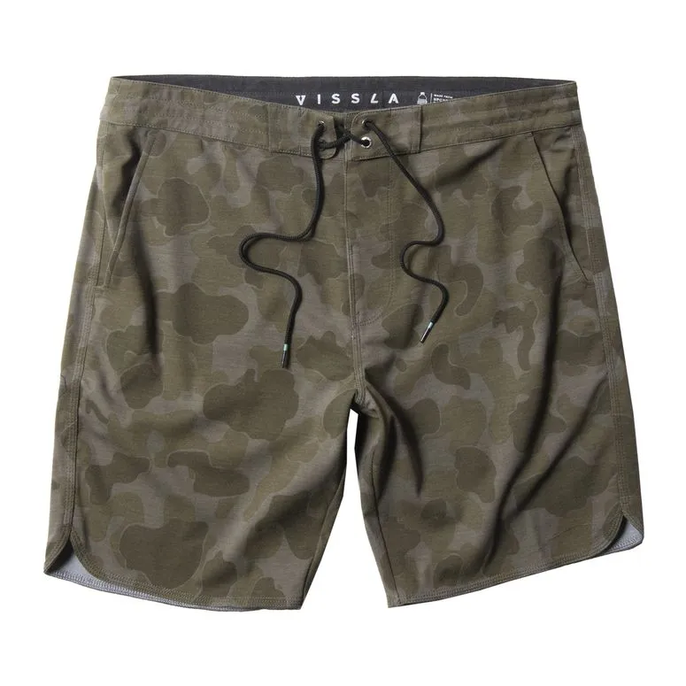 Vissla Locker Eco 18.5" Sofa Surfer Shorts -Camo 2