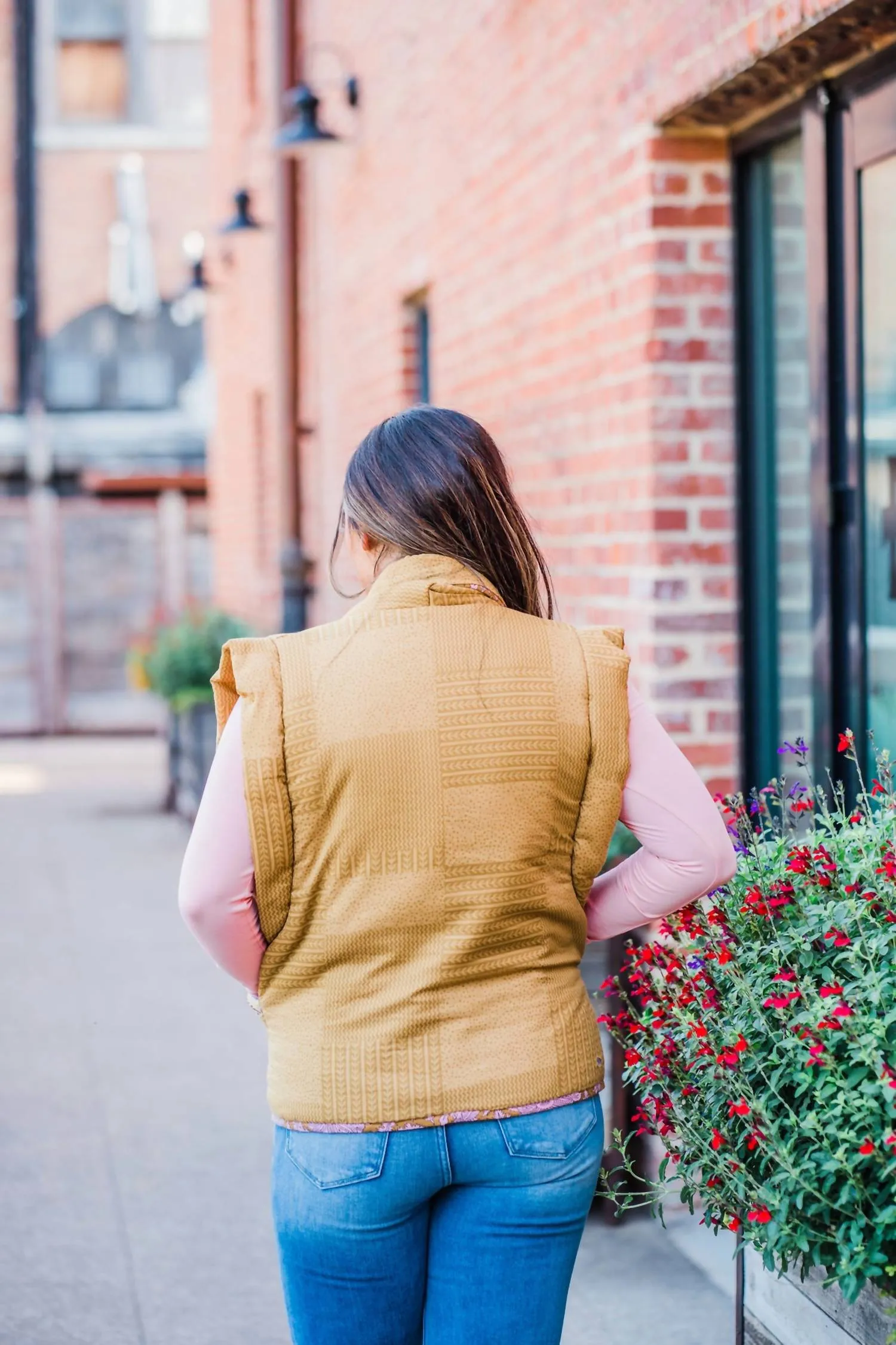 Viv Vest In Mustard Yellow