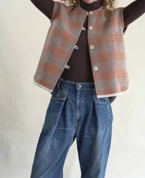 Wool Plaid Pernille Vest In Taupe/coral